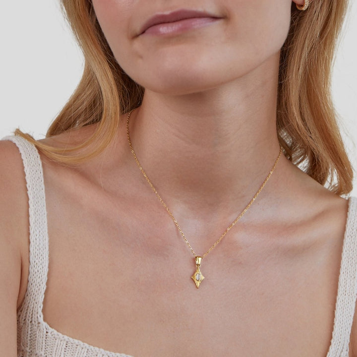 Luna Blanc opálový Collier doré