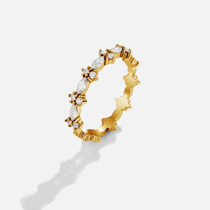 Bague élégante cristal dorée