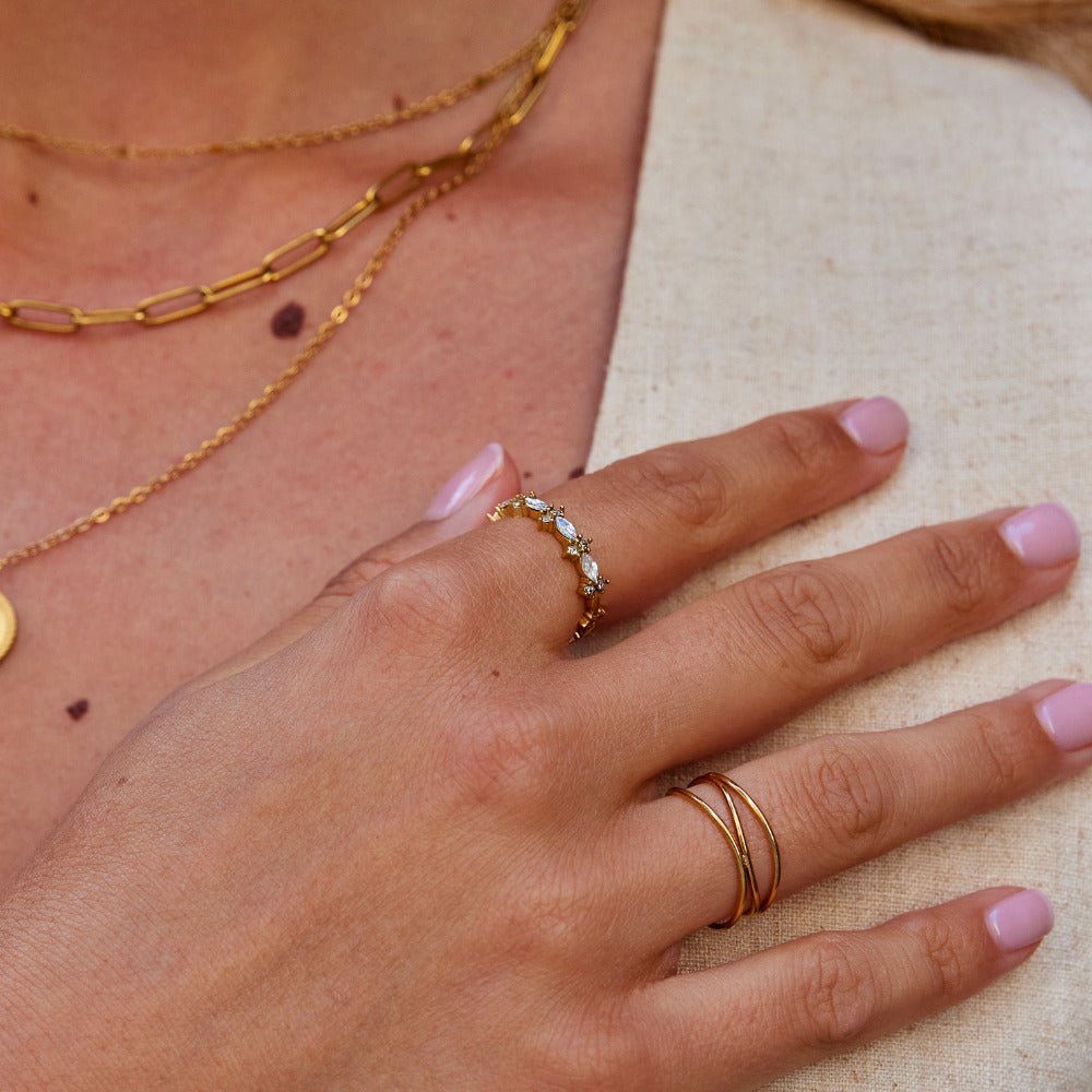 Bague élégante cristal dorée