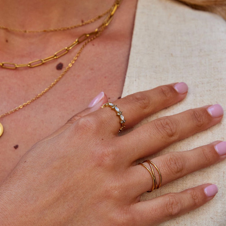 Bague élégante cristal dorée