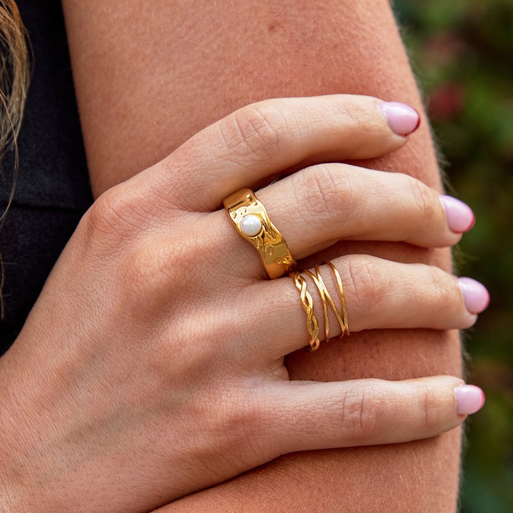 Bague Malia large dorée perles