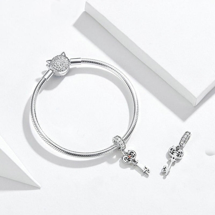 Mini Charm Clé – Maison Perle