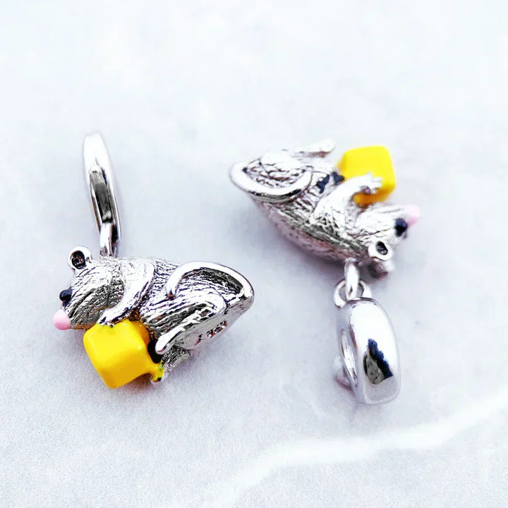 Charm pendant Petite souris - Maison Perle