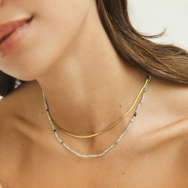 Neesa Collier multirang z en pierre perles