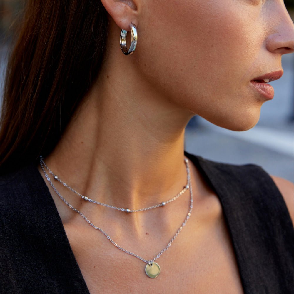 Boucles d’oreilles argentées classiques Nona
