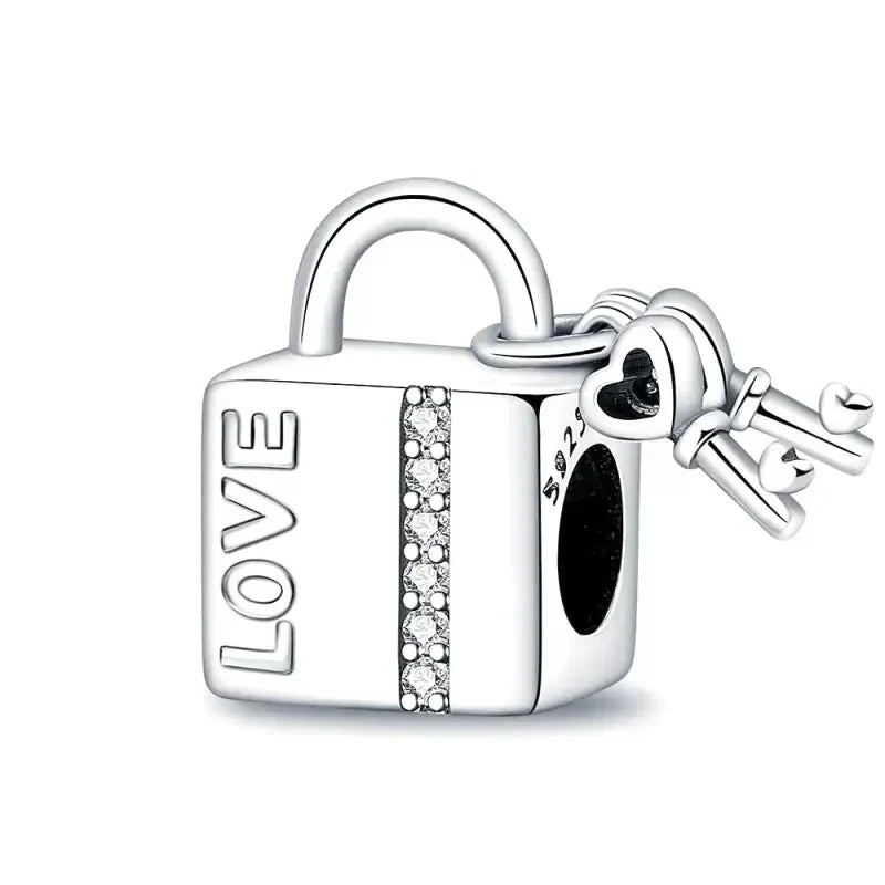 Charm Cadenas – Maison Perle