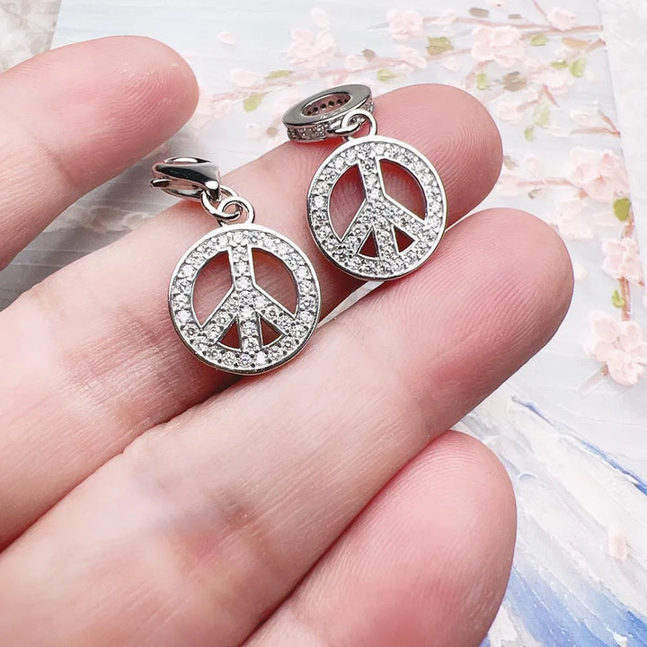 Charm Symbole de Paix – Maison Perle