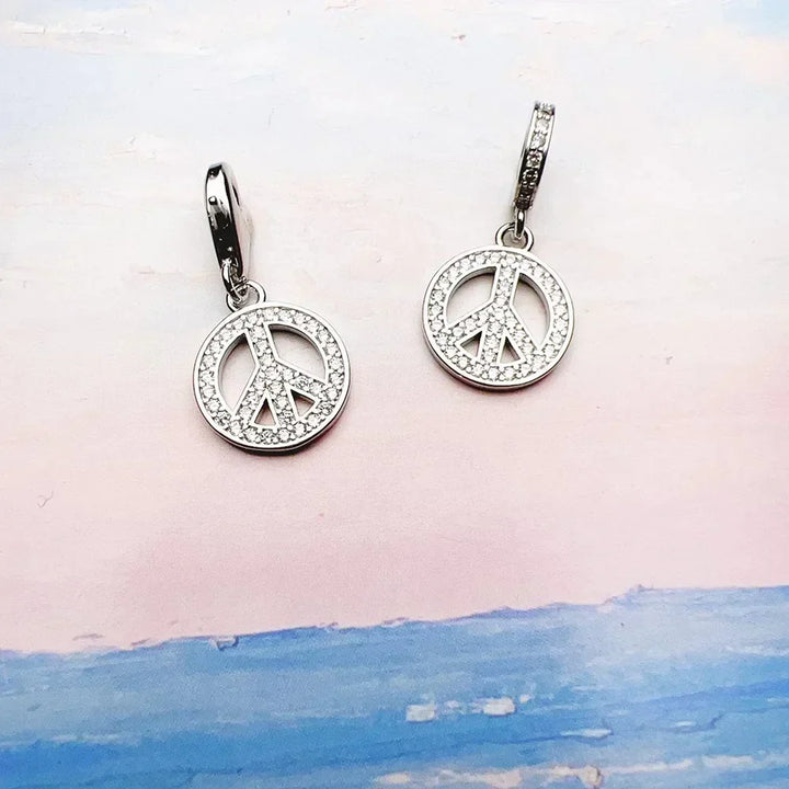 Charm Symbole de Paix – Maison Perle