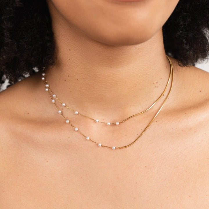 Collier de perles a zlata
