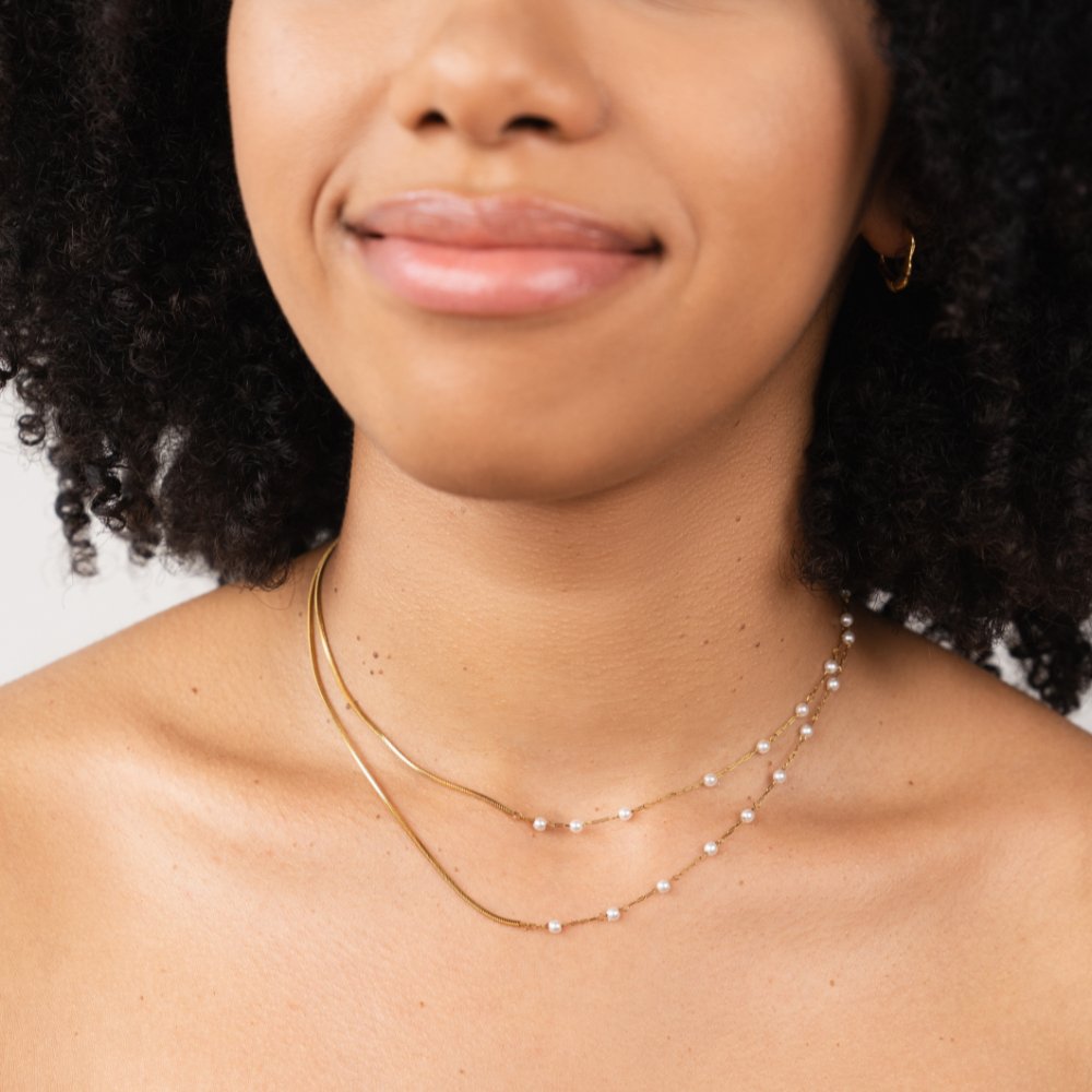 Collier de perles a zlata