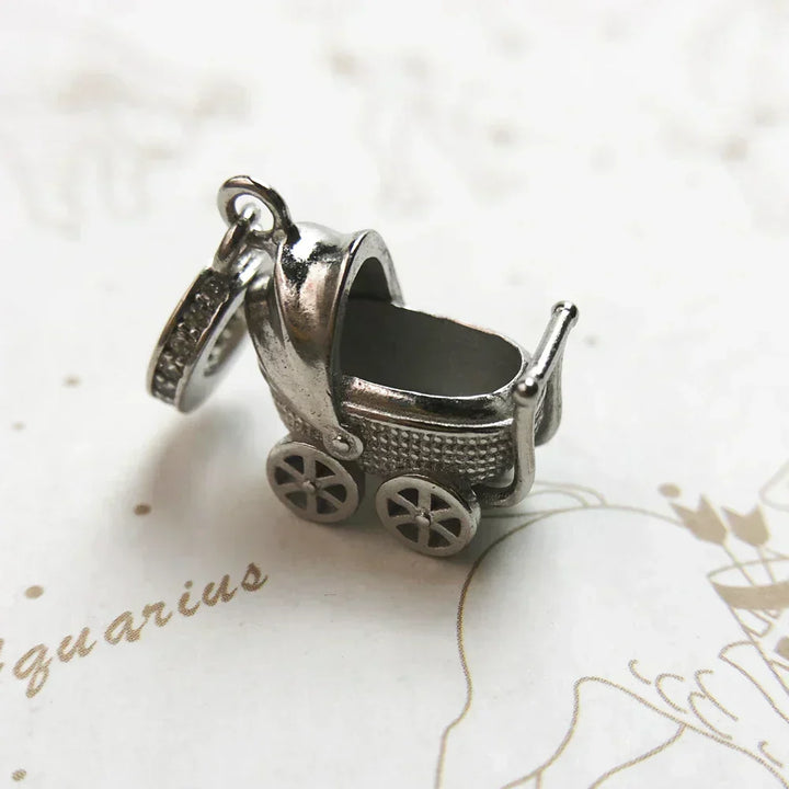 Charm Poussette – Maison Perle