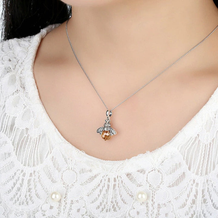 Charm Reine des abeilles - Maison Perle
