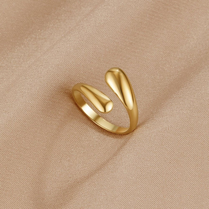 Bague dorée Raven enroulée