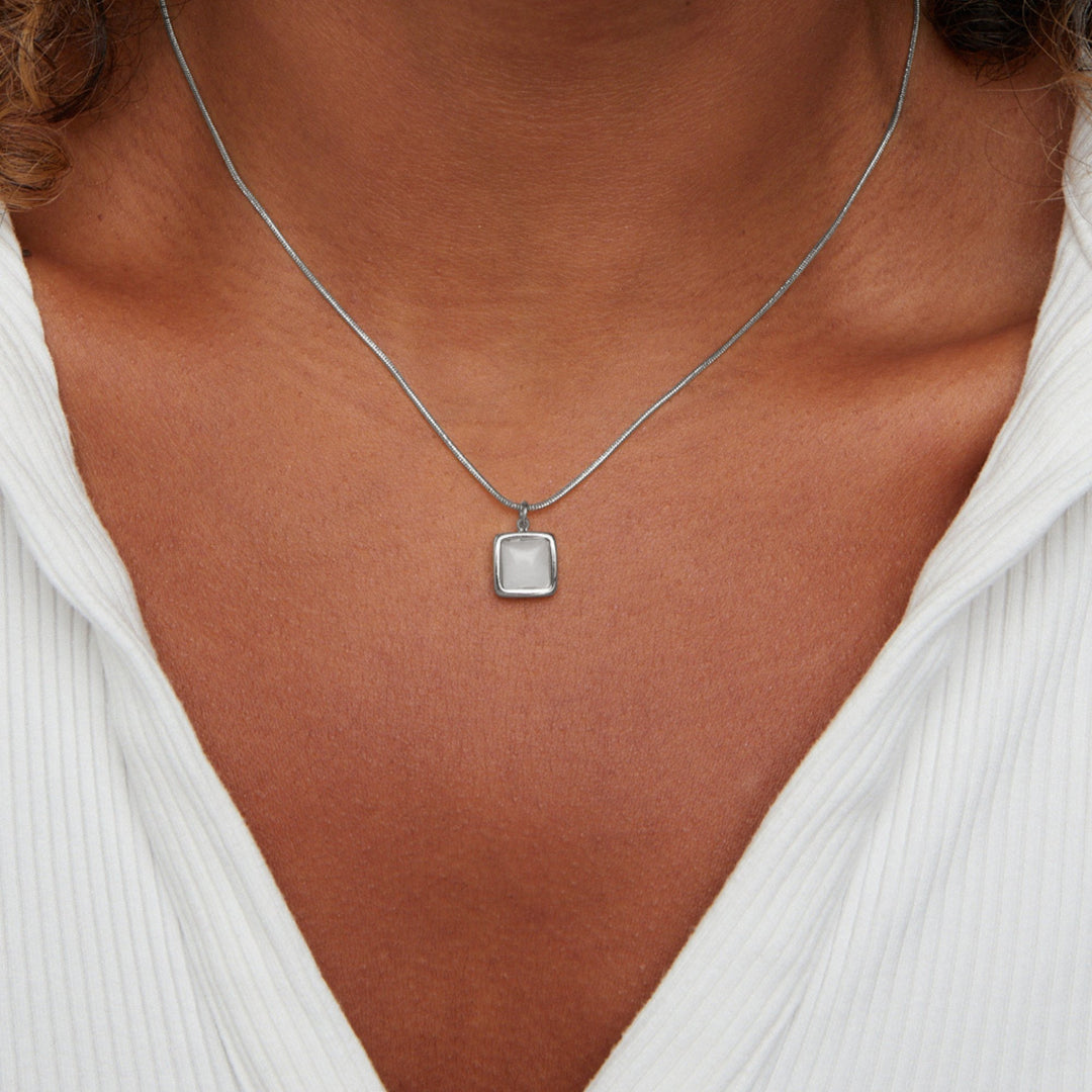 Collier avec pendentif Riva Moonstone