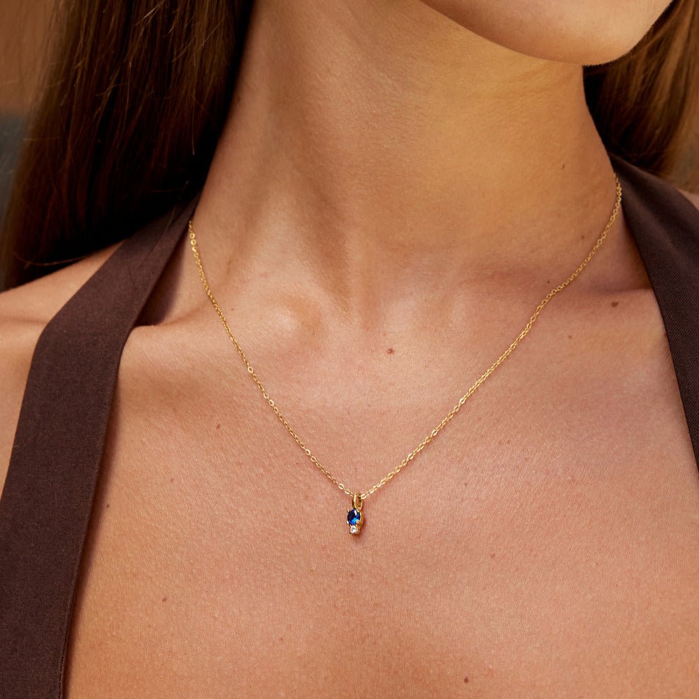 Collier goutte saphir