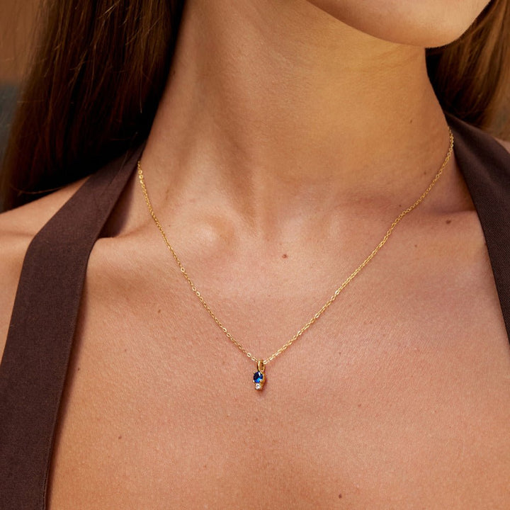 Collier goutte saphir