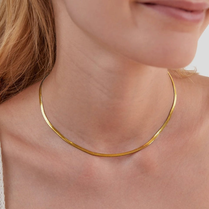 Collier doré Sarya s chaîne serpent