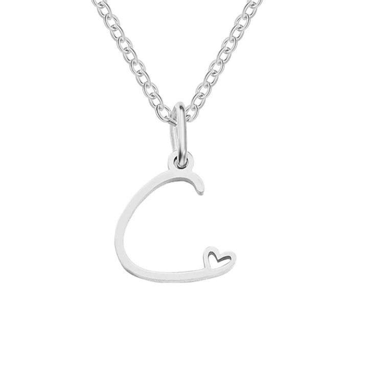 Collier argenté s písmenom v tvare srdca