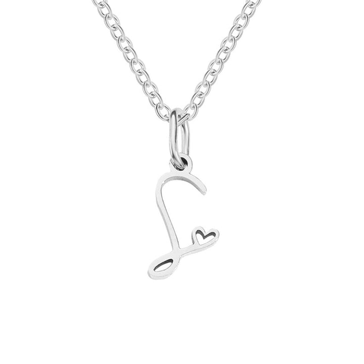 Collier argenté s písmenom v tvare srdca