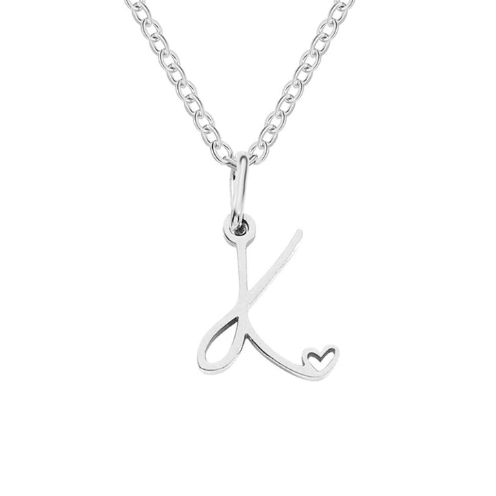 Collier argenté s písmenom v tvare srdca