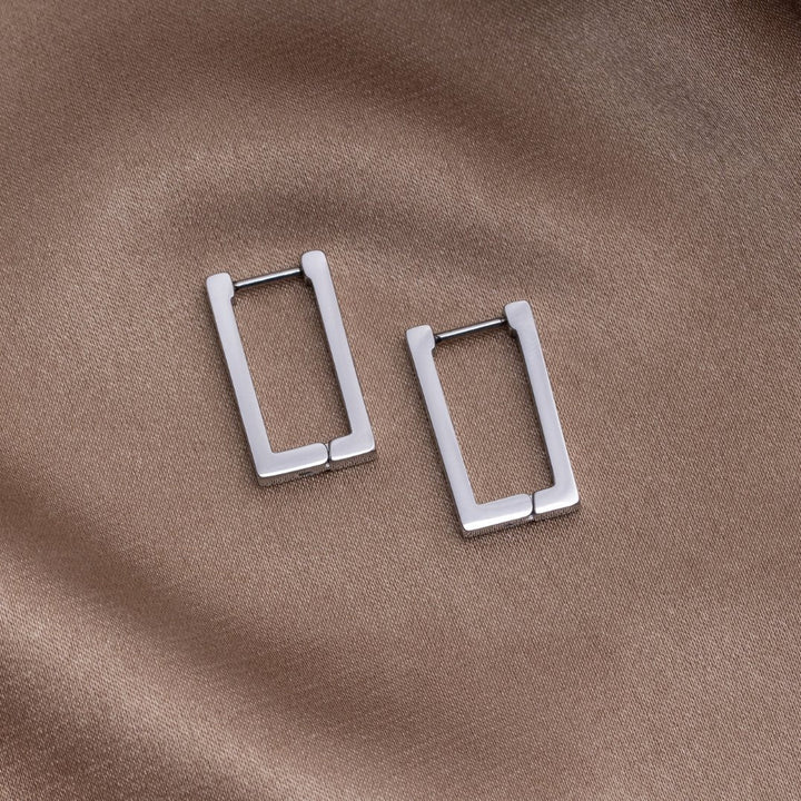 Boucles d’oreilles argentées rectangulaires