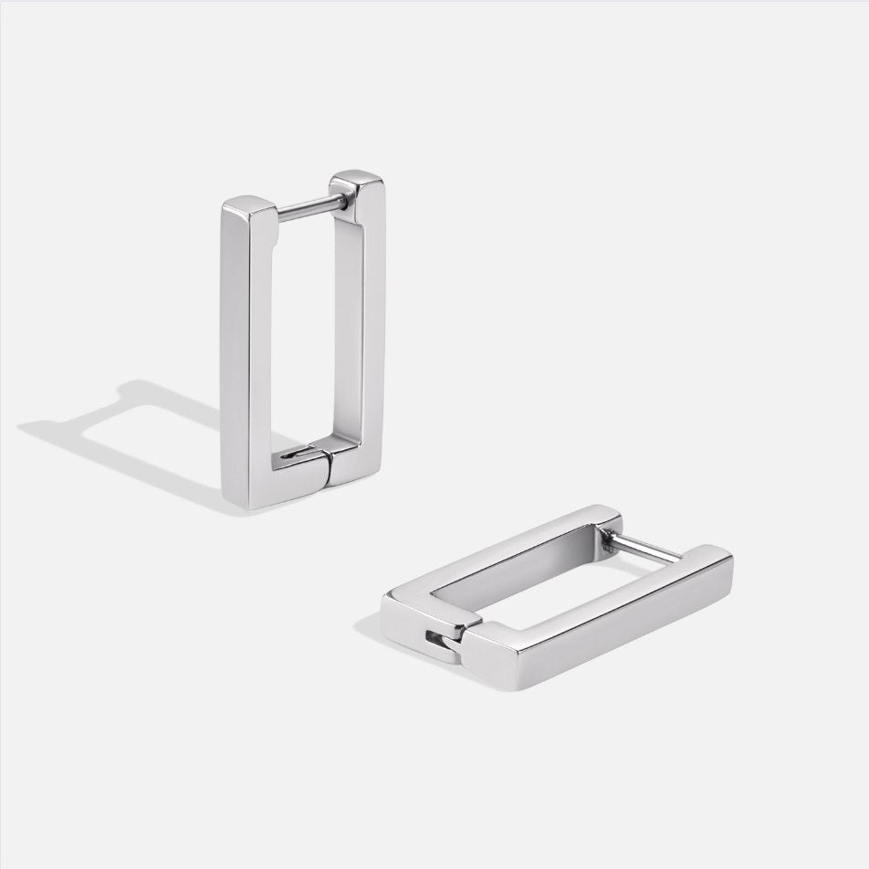 Boucles d’oreilles argentées rectangulaires