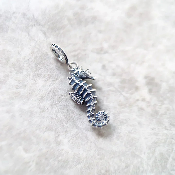 Charm Hippocampe en argent - Maison Perle
