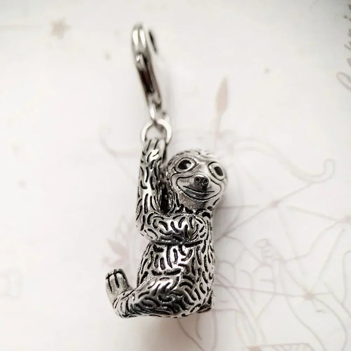 Charm pendant Paresseux - Maison Perle