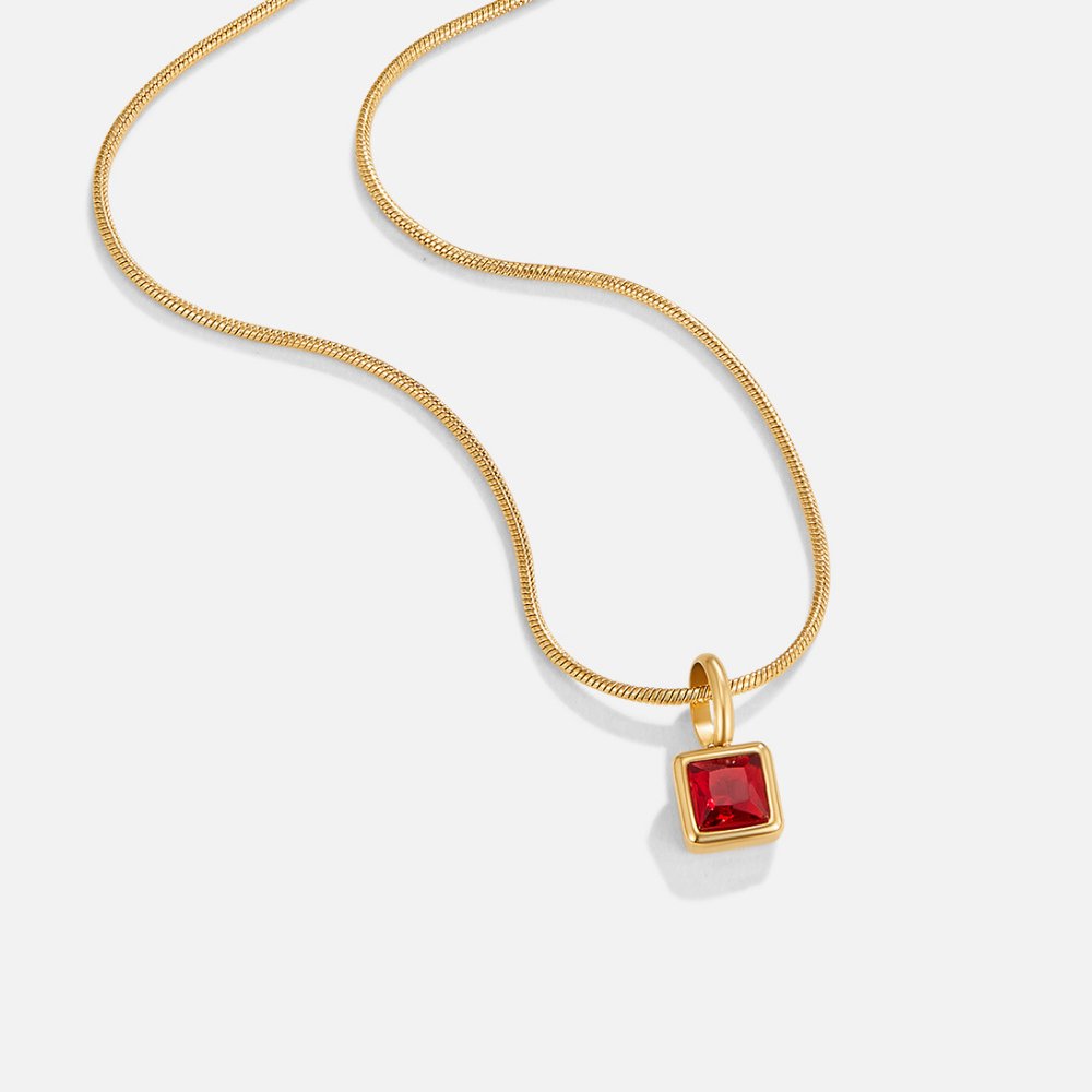 Štvorcový pendentif s narodeninovým pierreom