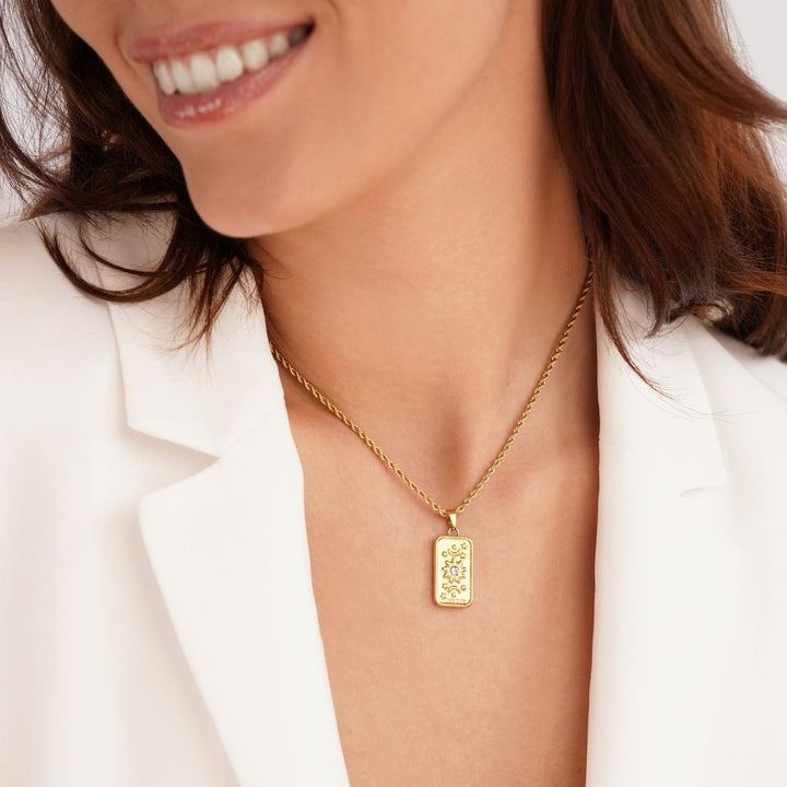 Collier s tarotovým príveskom Slnko