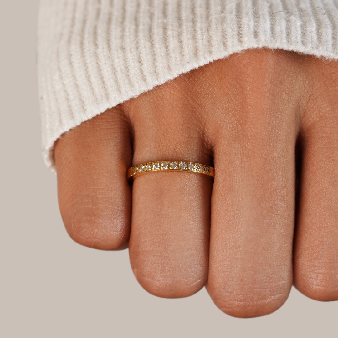 Bague intemporelle élégance 18K cristal