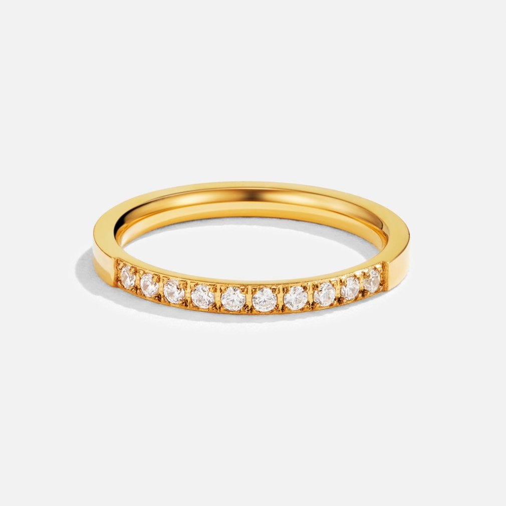 Bague intemporelle élégance 18K cristal