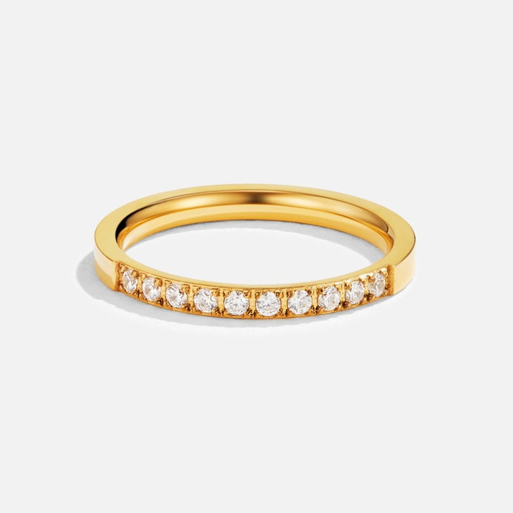 Bague intemporelle élégance 18K cristal