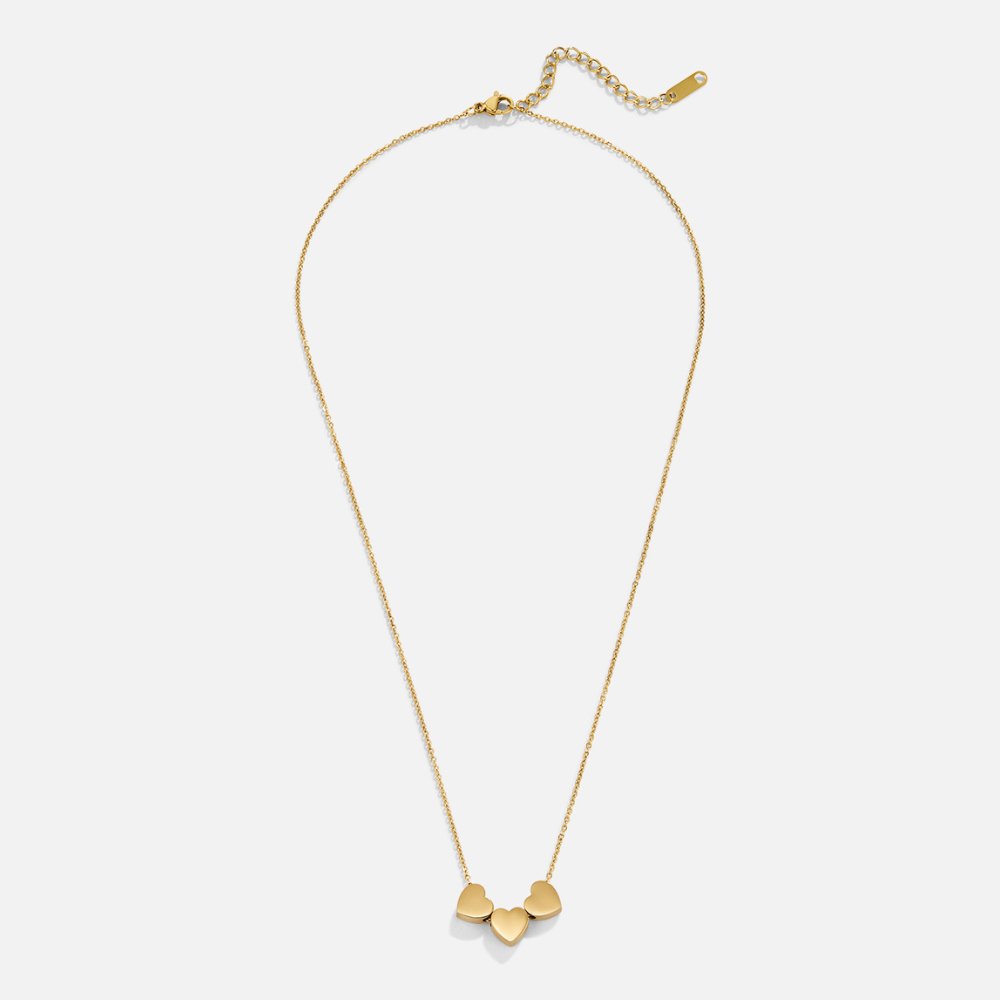 Trojitý collier so srdcom