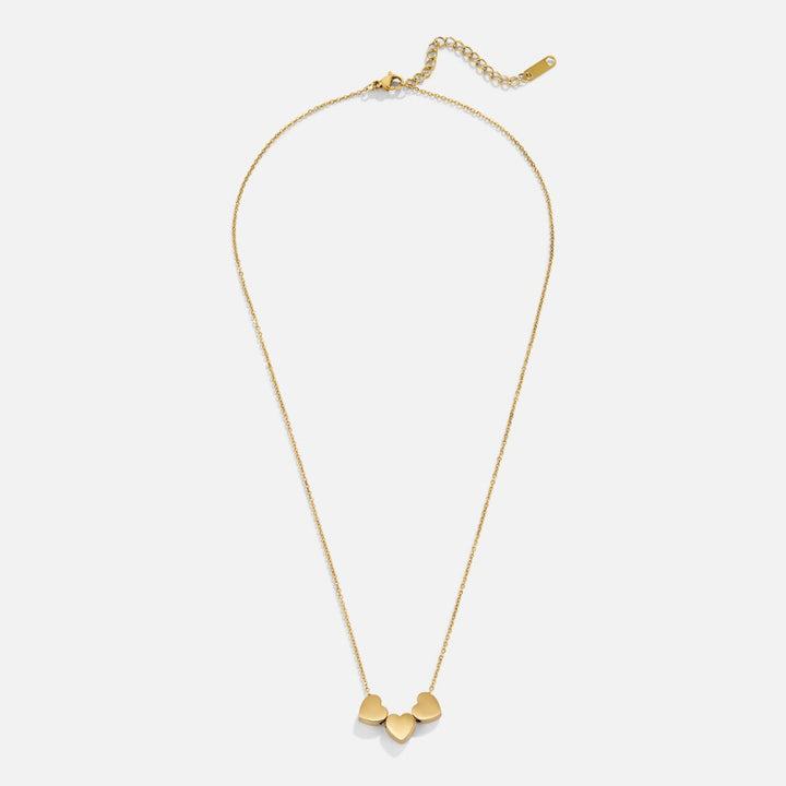 Trojitý collier so srdcom
