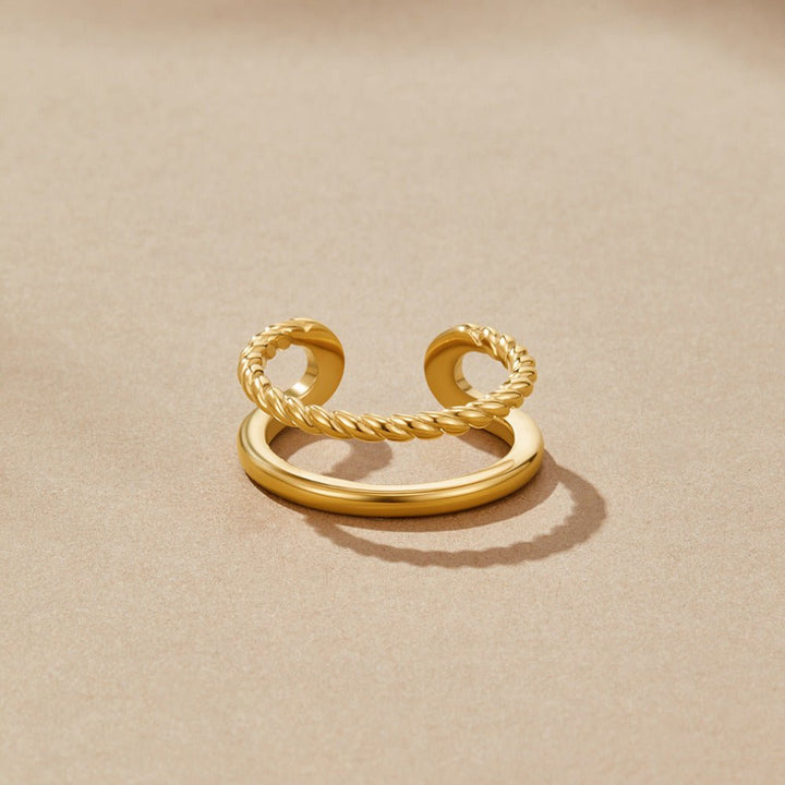 Bague torsadée Tyra dorée