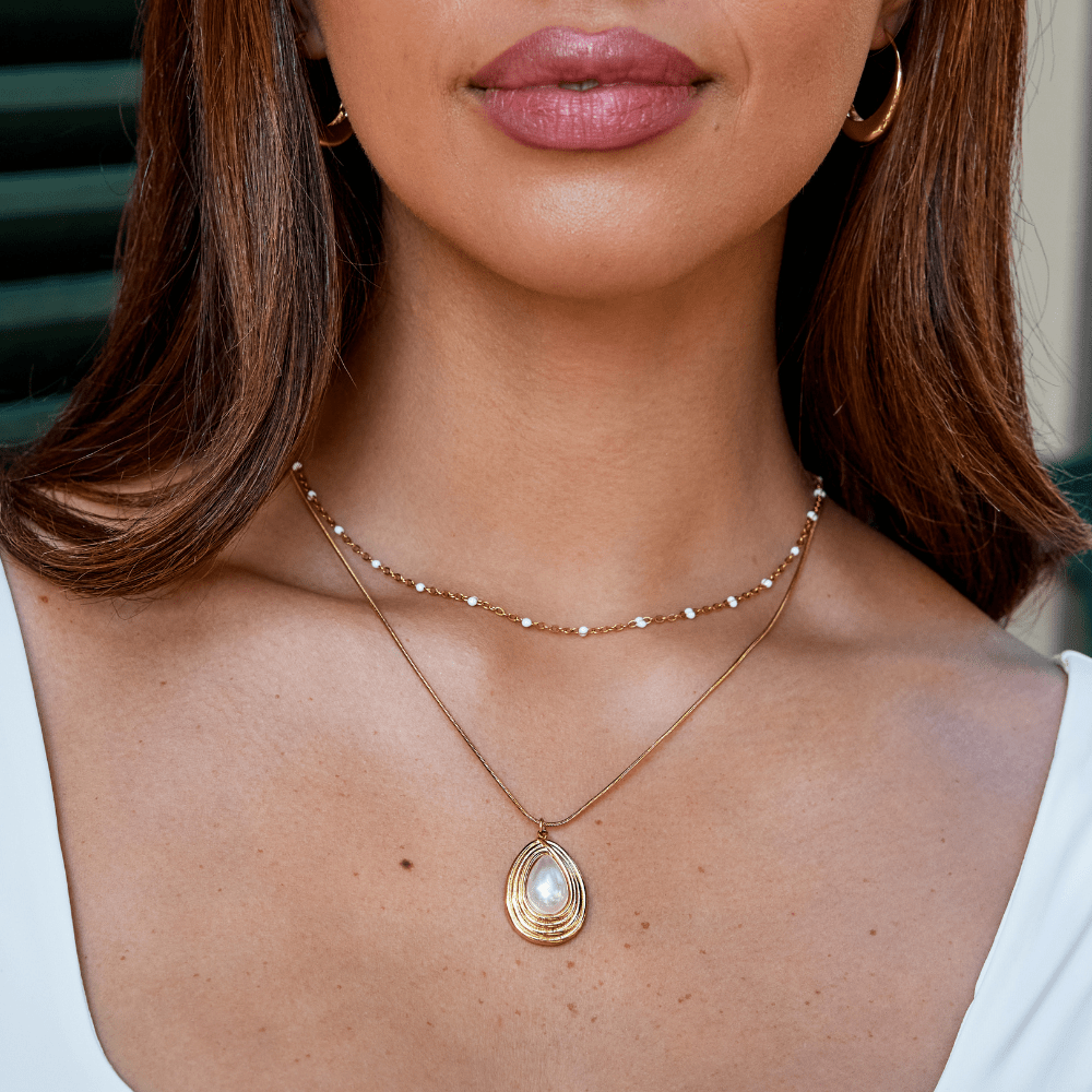 Vintage collier Camila s kvapkou