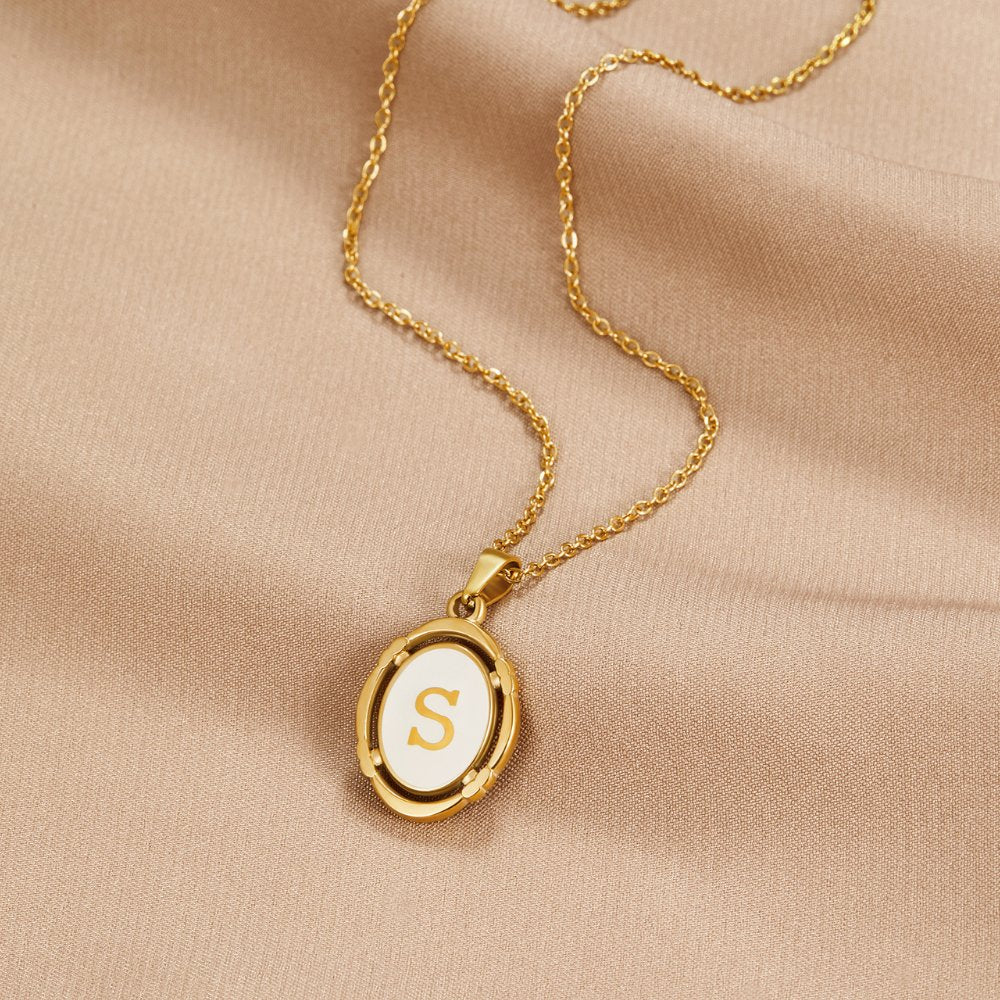 Vintage Doré pendentif s menom