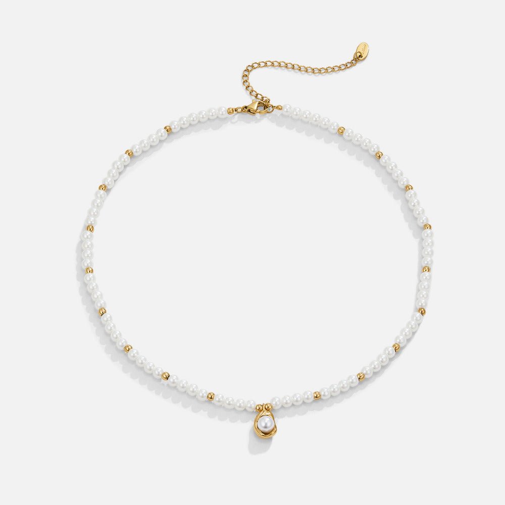 Vintage Collier doré s perlami