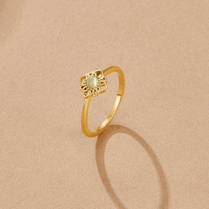 Bague vintage lotus fleur opale