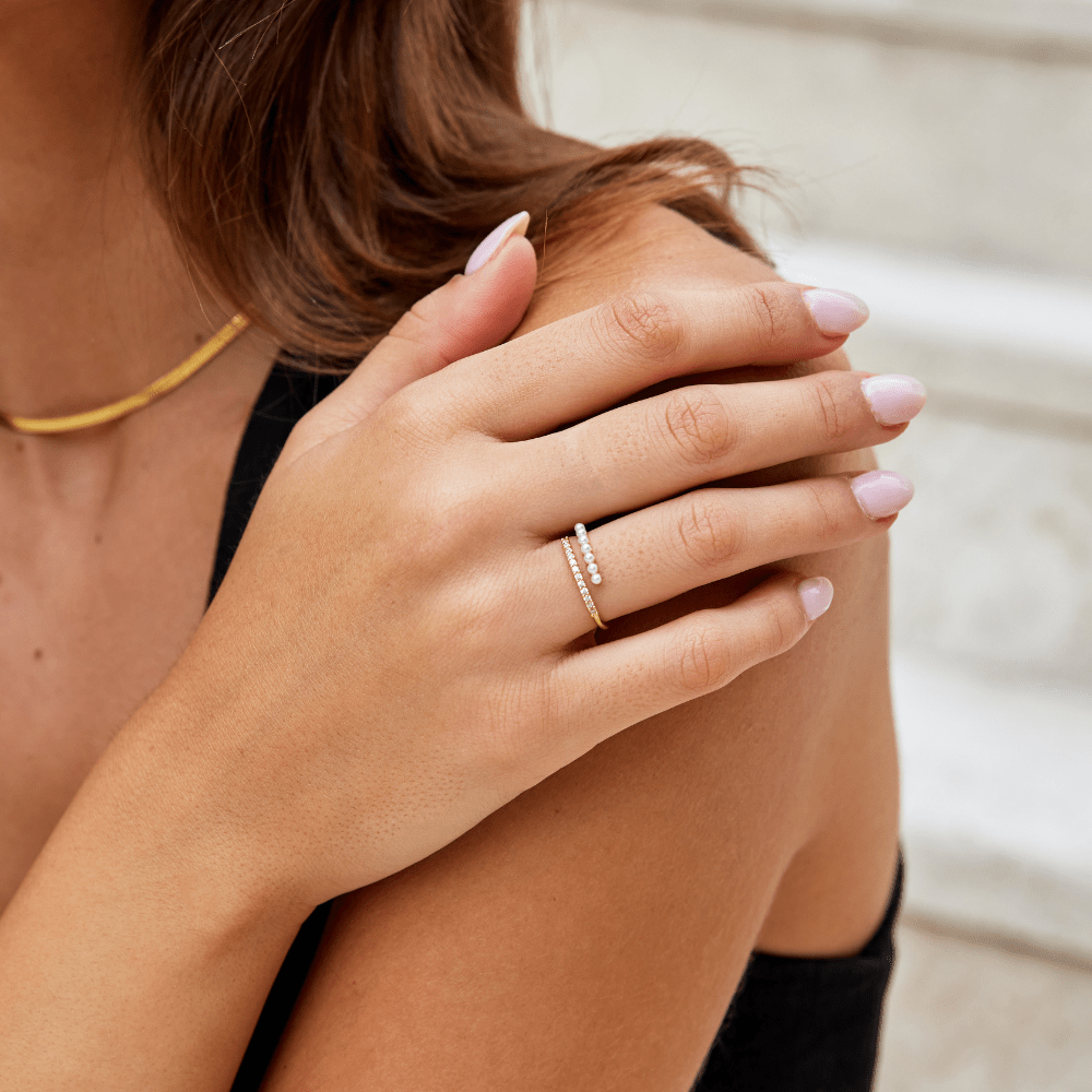 Bague enlacée perles et cristal