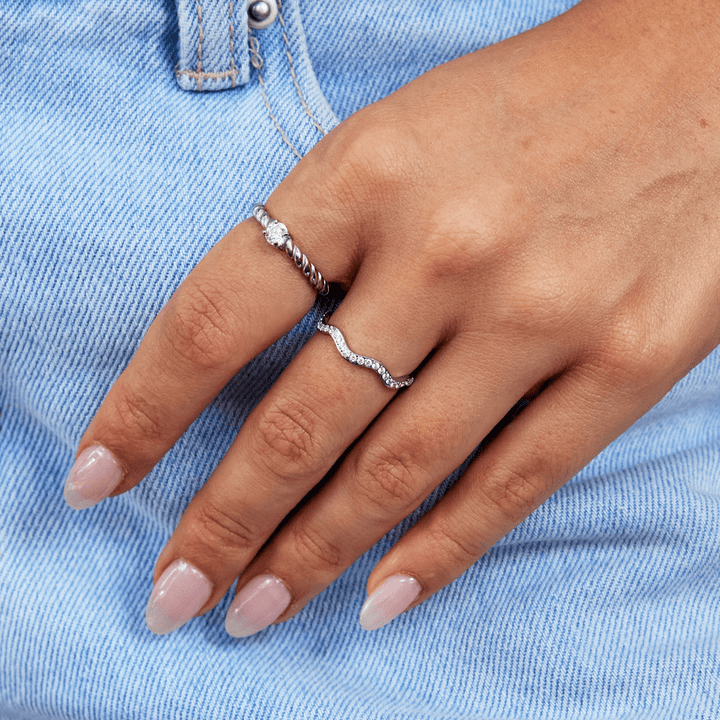 Bague Zenya cristal et argentée ondulée